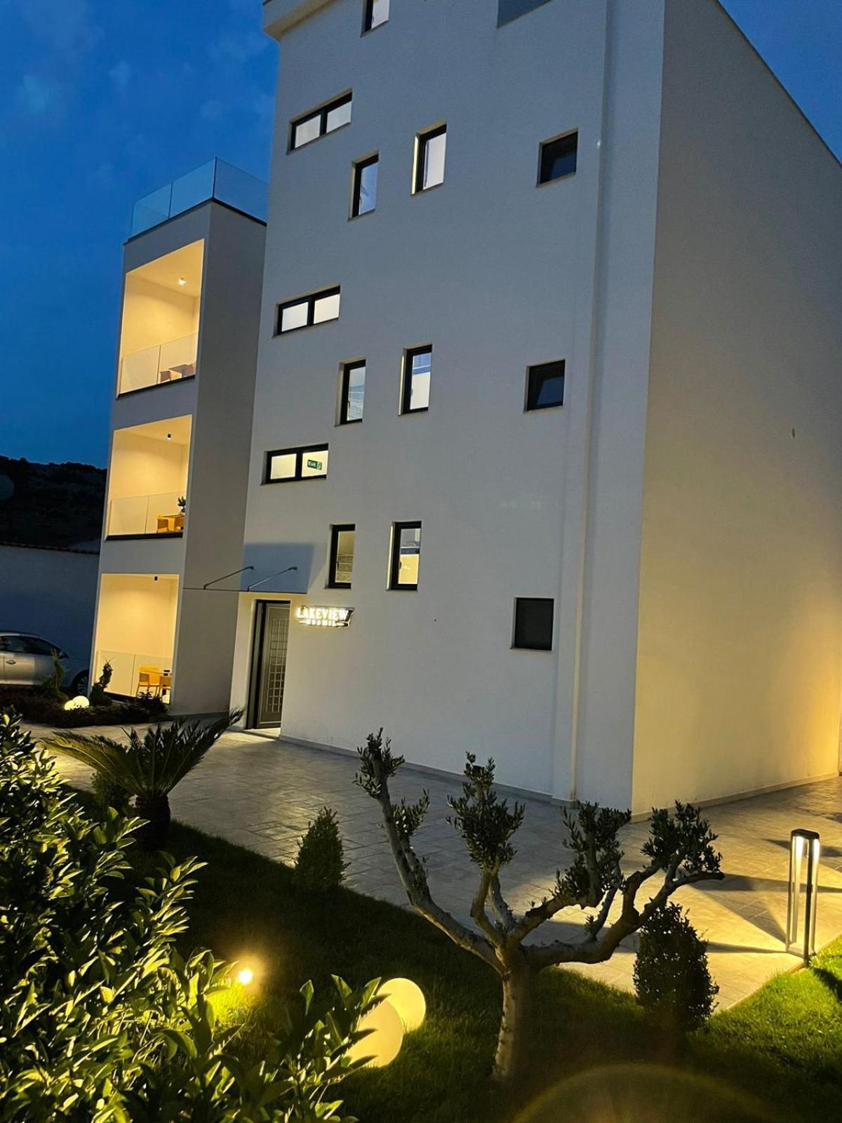 Lake View Rooms Ksamil Eksteriør bilde