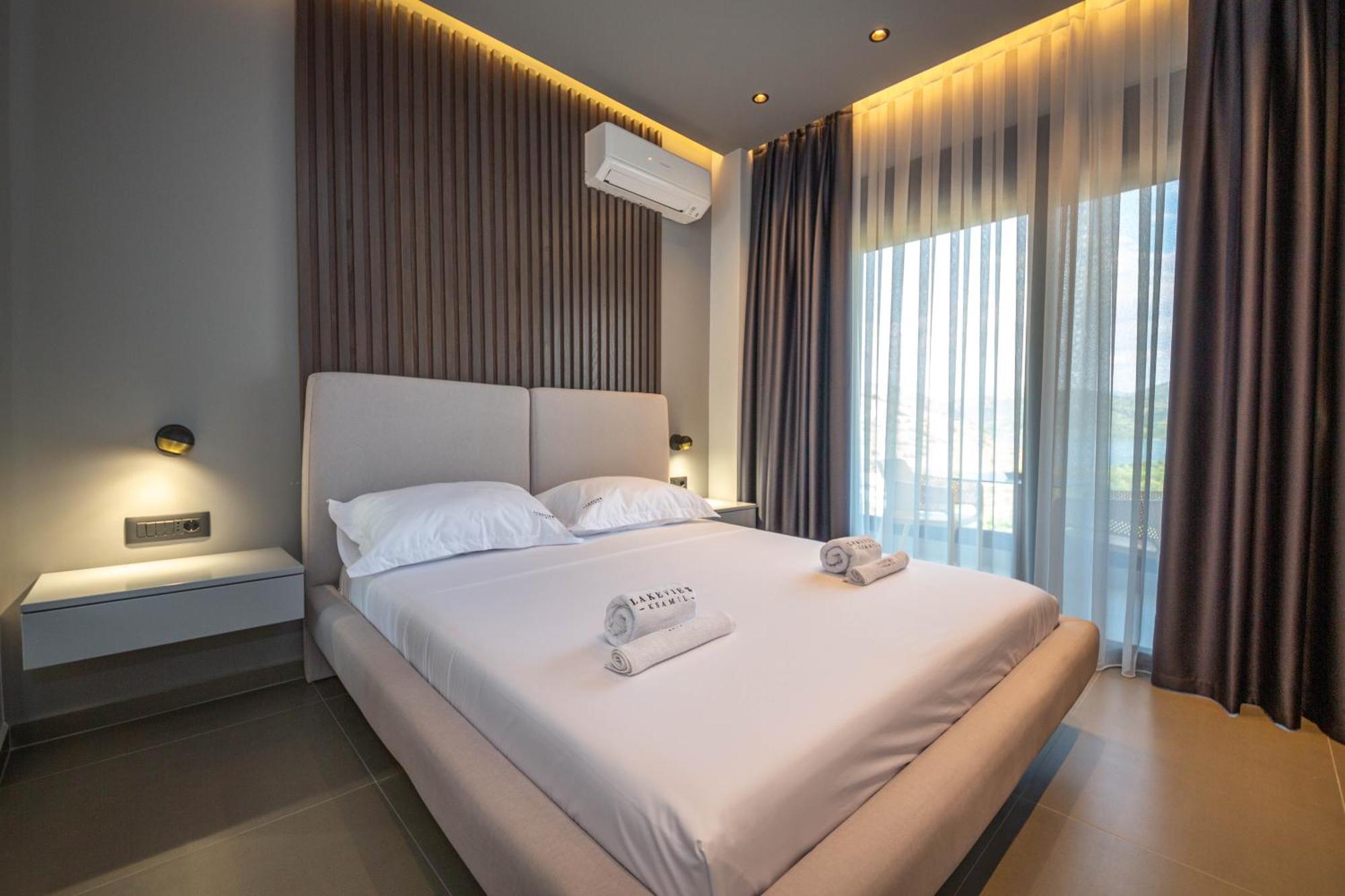 Lake View Rooms Ksamil Eksteriør bilde