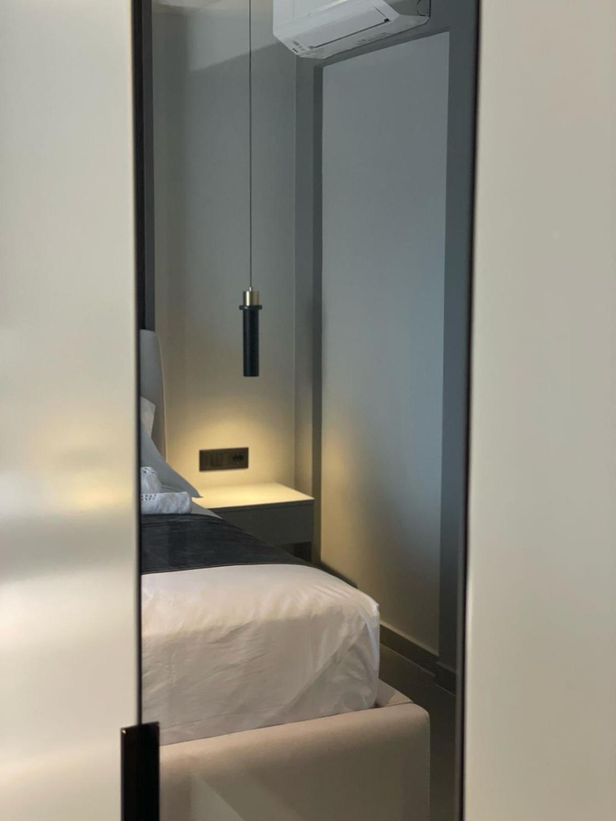 Lake View Rooms Ksamil Eksteriør bilde