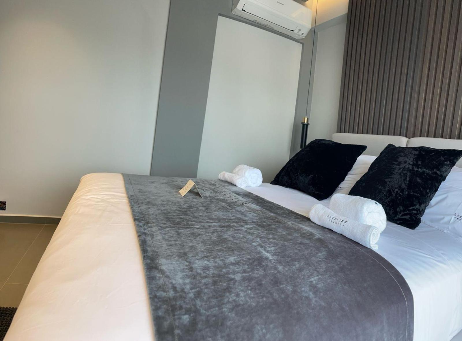 Lake View Rooms Ksamil Eksteriør bilde